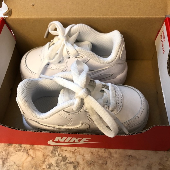 🚫SOLD🚫 - Picture 3 of 3